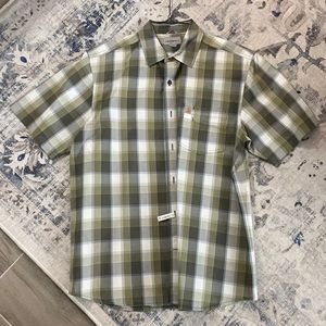 Carhartt short sleeve shirt. Green plaid.